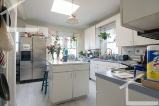 230 Harvard St - Photo 1 of 1