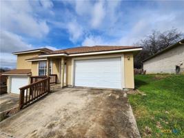 featured image of 1013 Misty Acres Dr