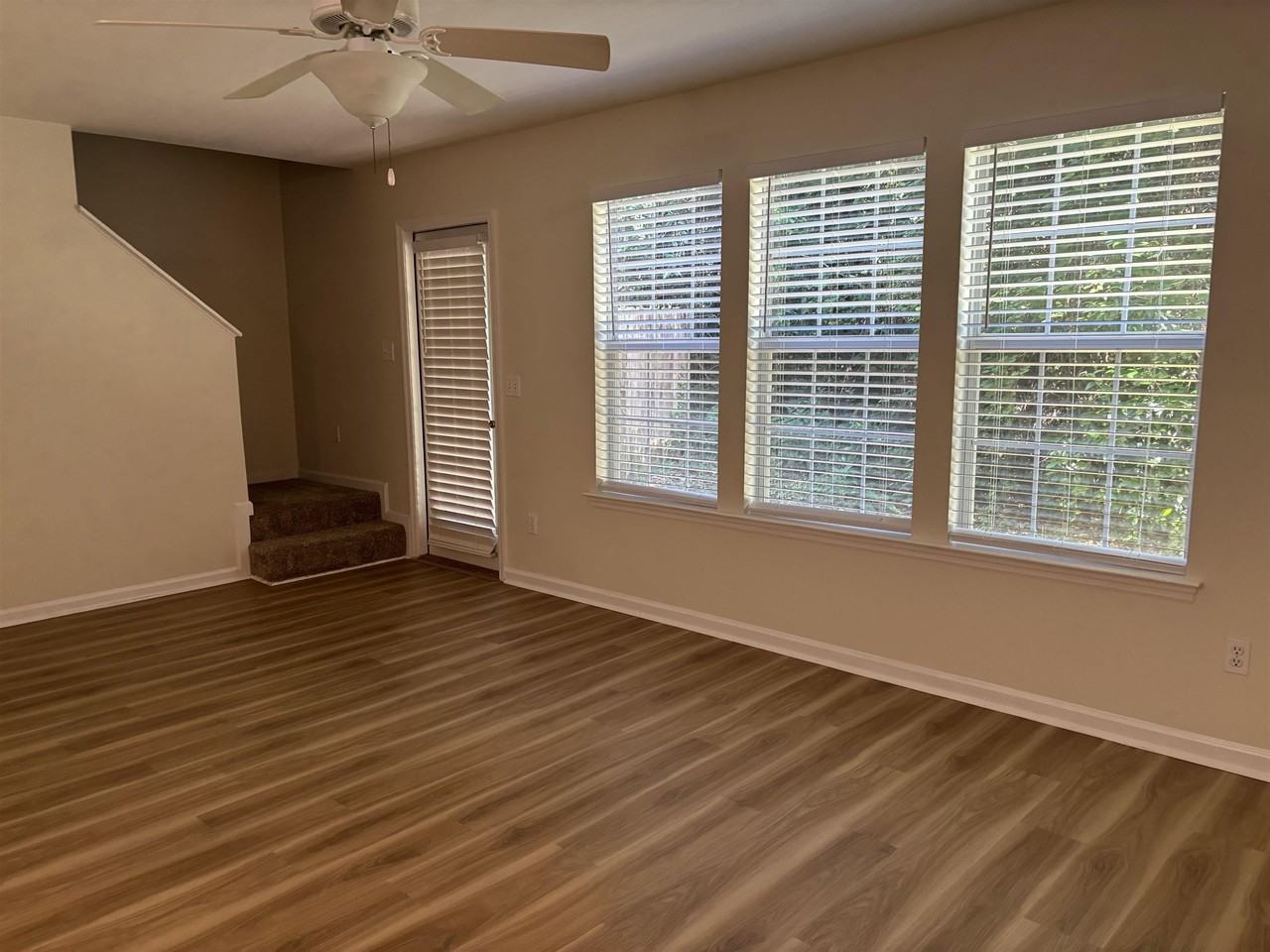 3041 Camelliawood Cir E - Photo 6 of 22