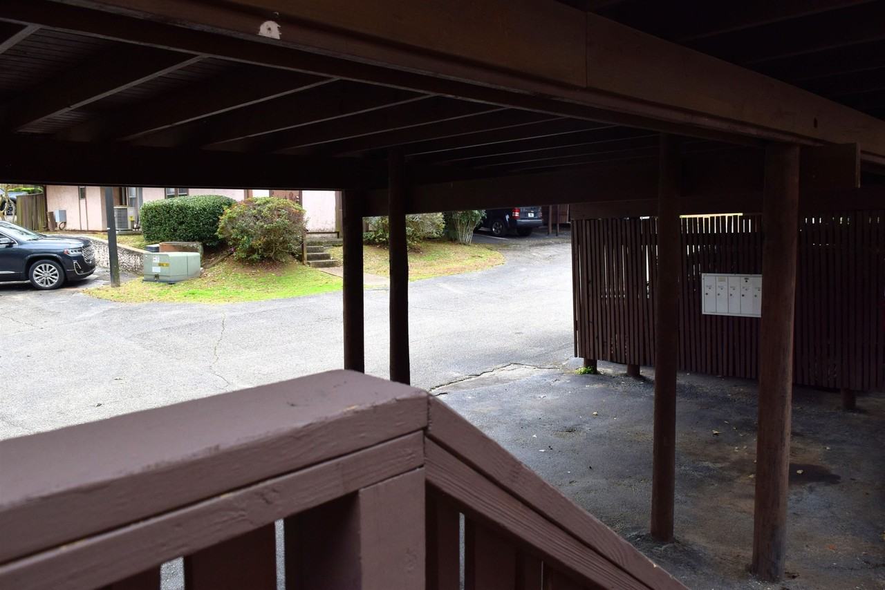 409 Westwood Dr Unit 409 - Photo 7 of 27