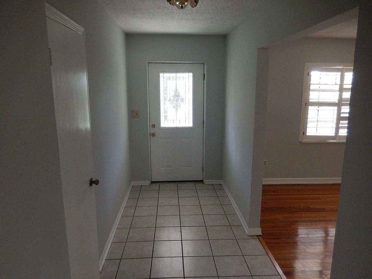 1903 Skyland Dr - Photo 6 of 27