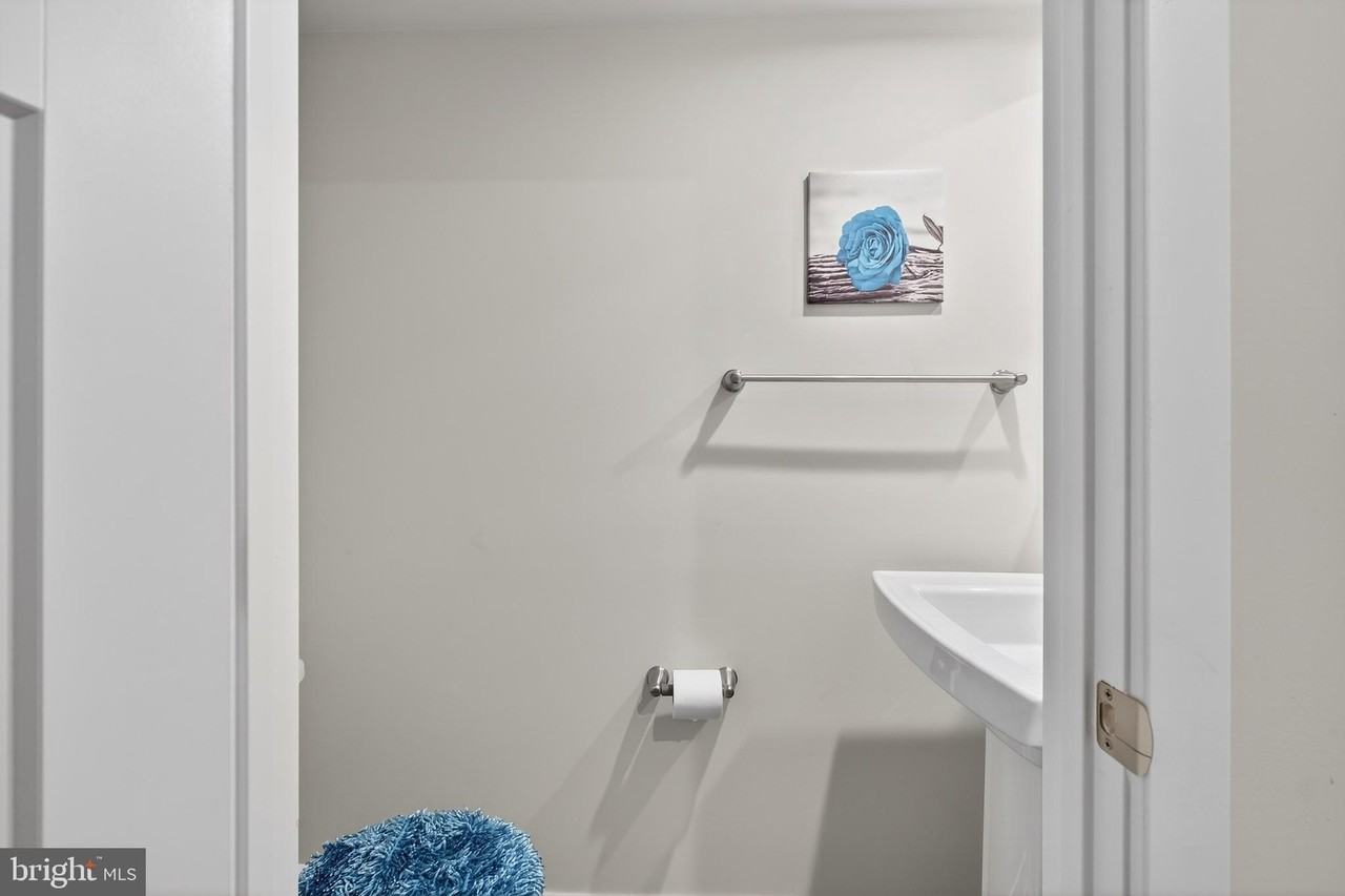 150 Fletcher Cir - Photo 5 of 41