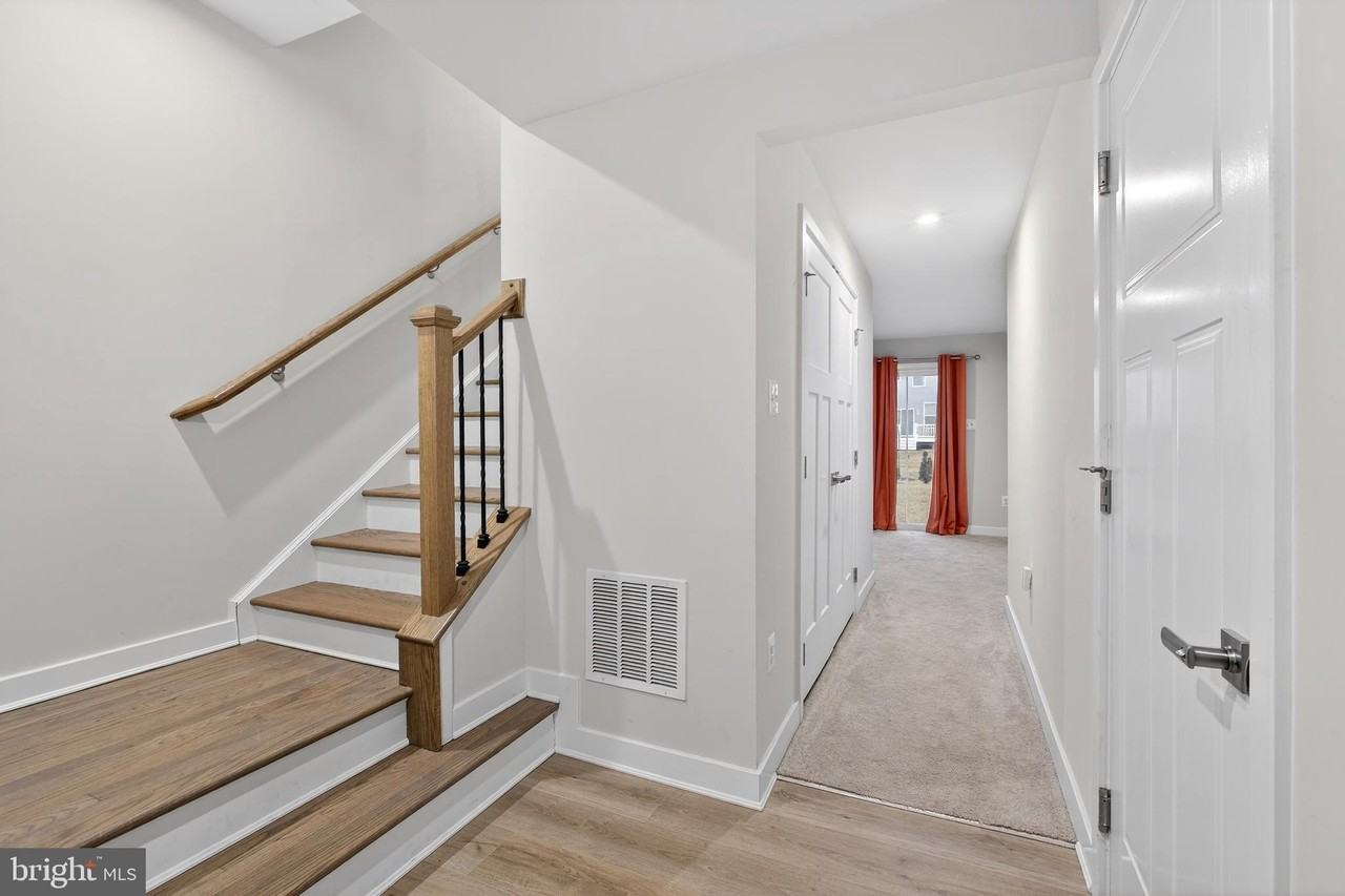 150 Fletcher Cir - Photo 7 of 41