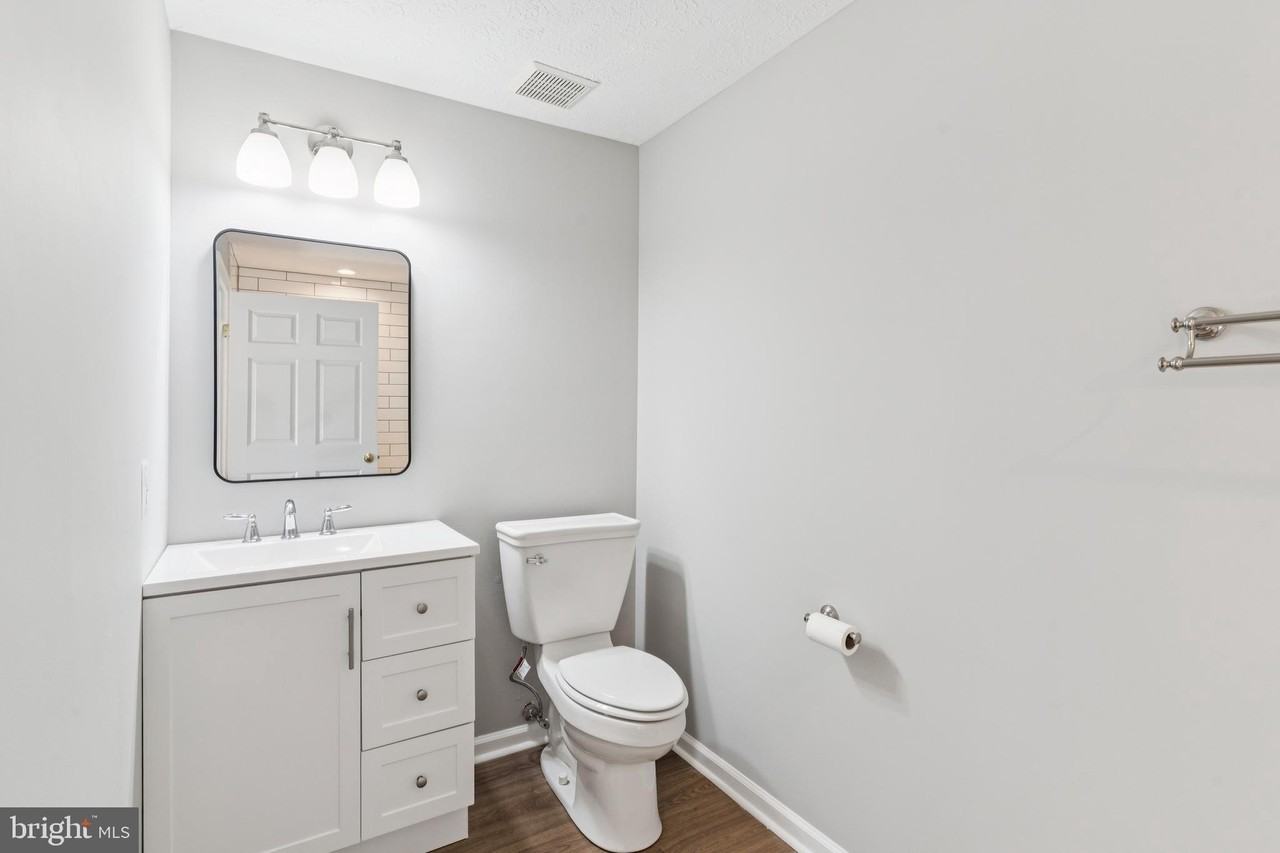 699 Winding Stream Way Unit 104 - Photo 6 of 23