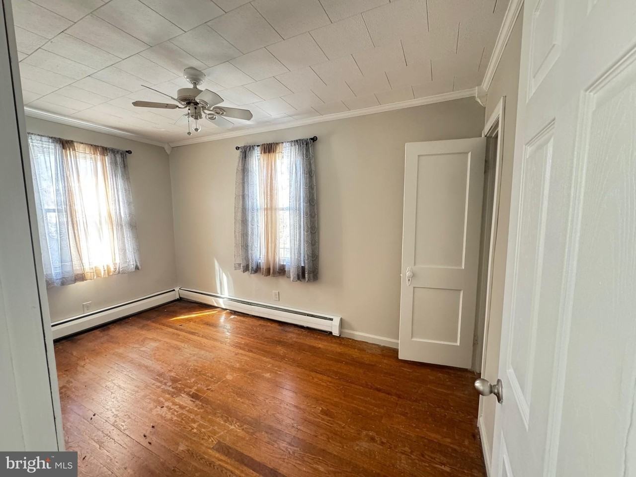 3021 Texas Ave - Photo 6 of 13