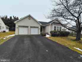 444 Delaware Rd - Photo 1 of 1