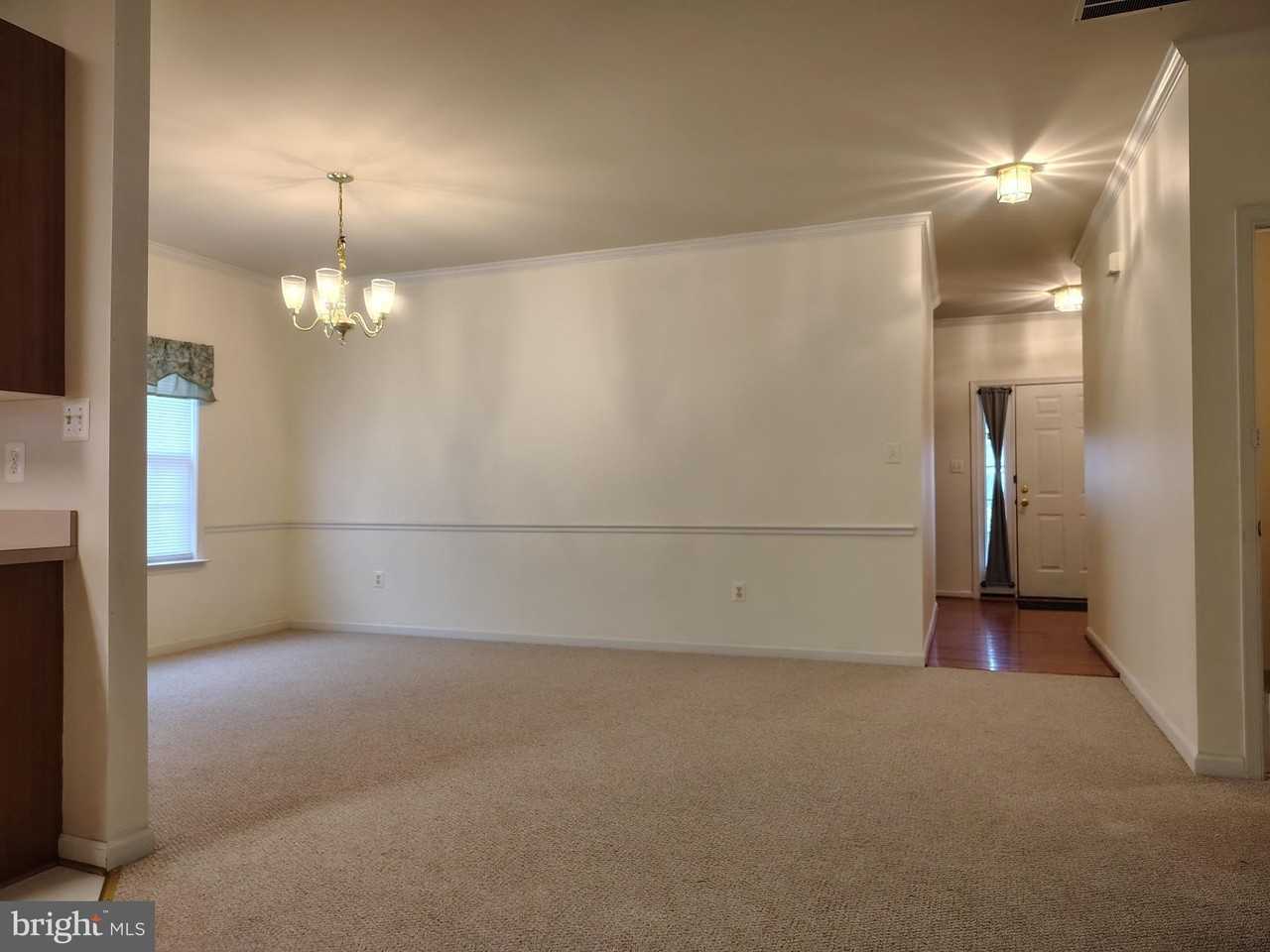 444 Delaware Rd - Photo 4 of 23