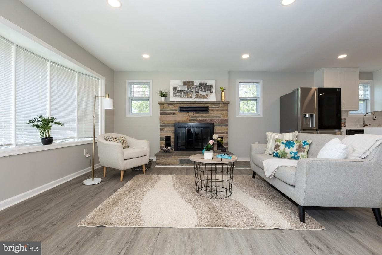 9520 48th Ave - Photo 7 of 46