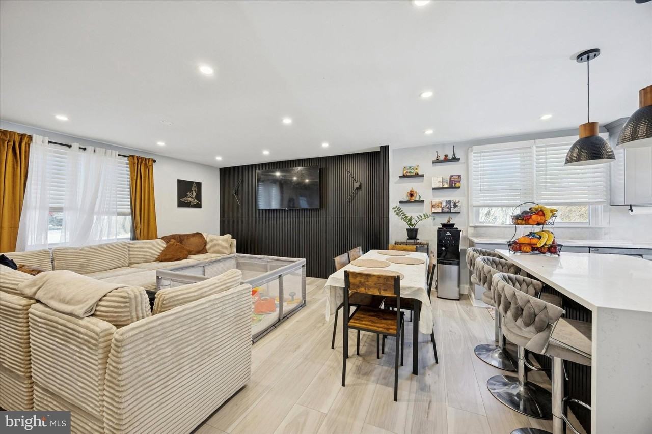 317 Summer Ave - Photo 6 of 26