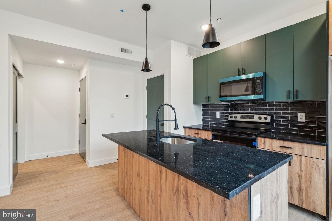 4181 Mantua Ave Apt 5 #5 - Photo 5 of 18