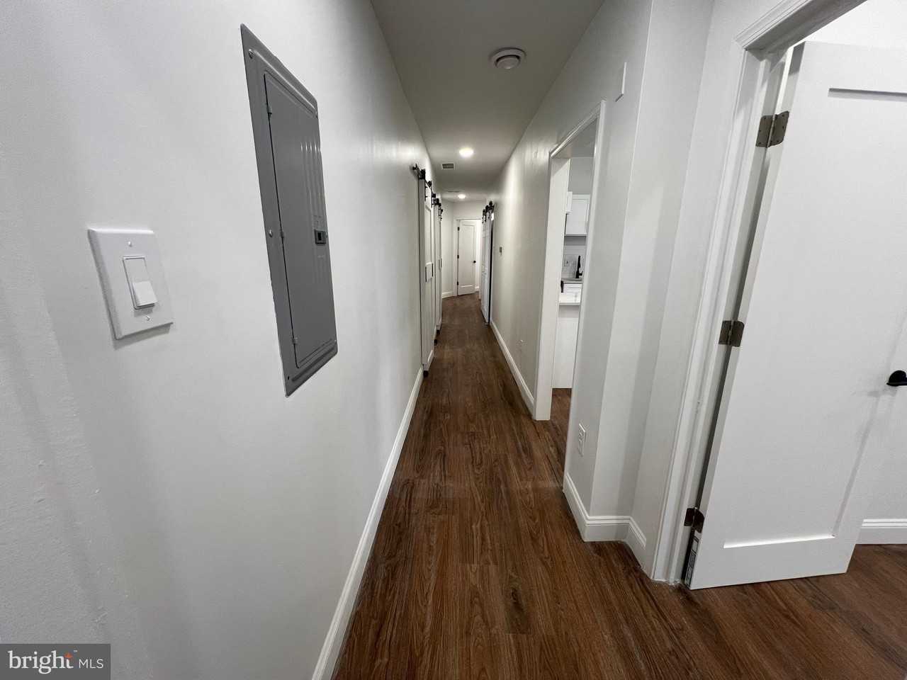 2145 Elkins Ave Unit B - Photo 4 of 22