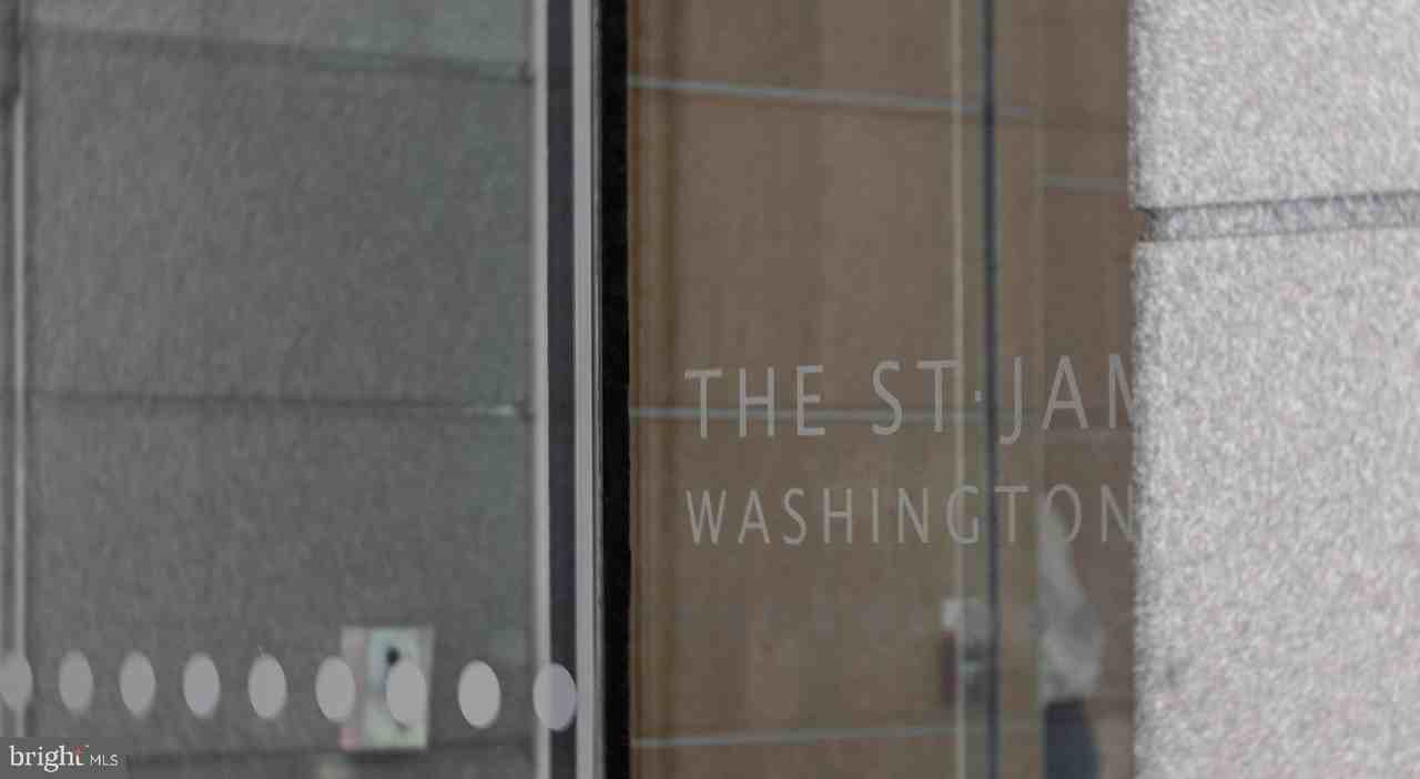 207 W Washington Sq Unit 2209