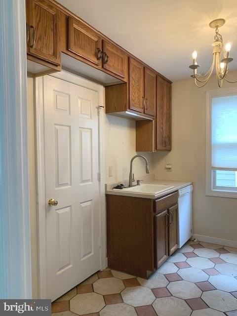 1440 Kenmore Ave - Photo 6 of 17