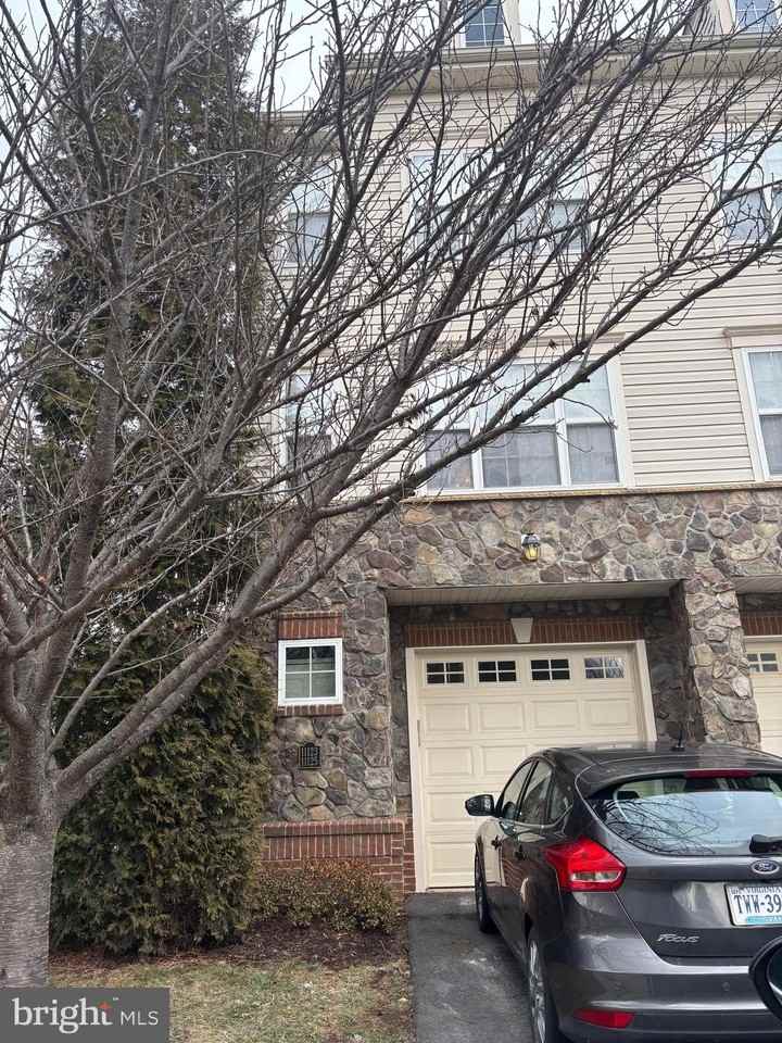 11123 Wortham Crest Cir