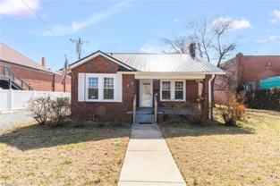 205 W Hunter St - Photo 1 of 1