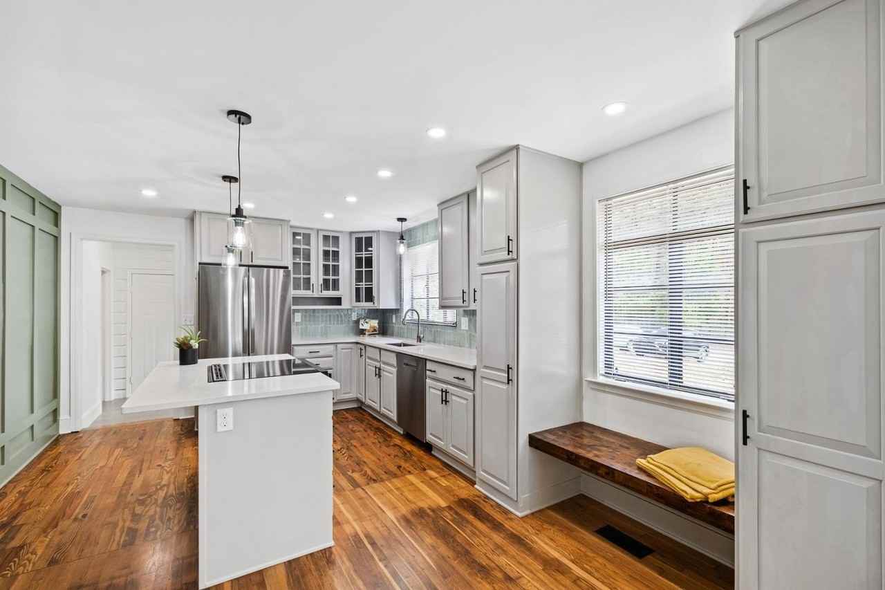 3526 Rose Of Sharon Rd - Photo 3 of 9