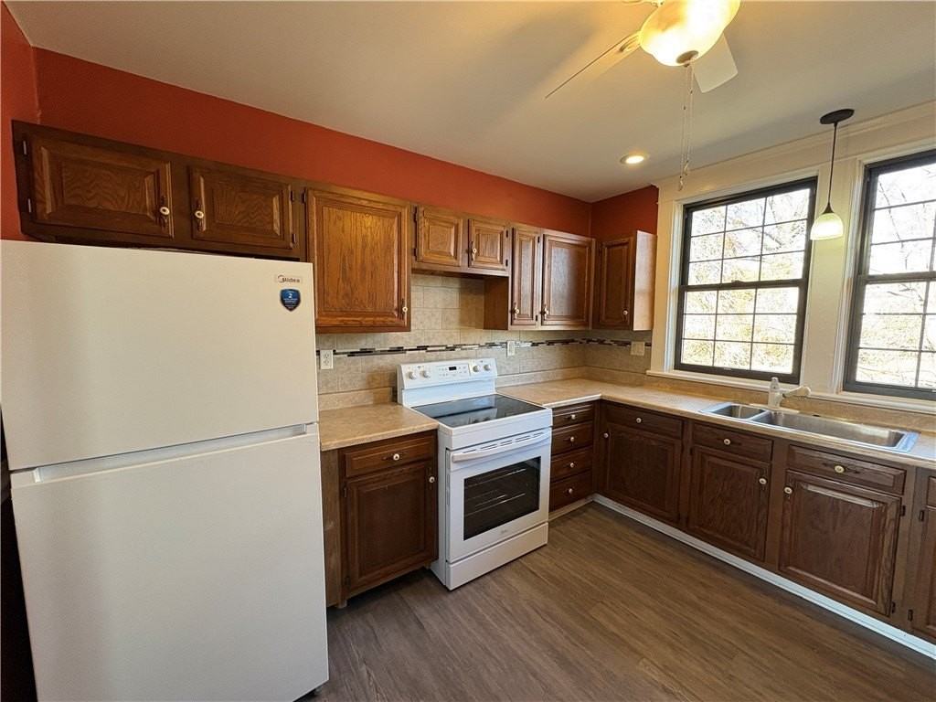 106 Promenade St #3 - Photo 3 of 19