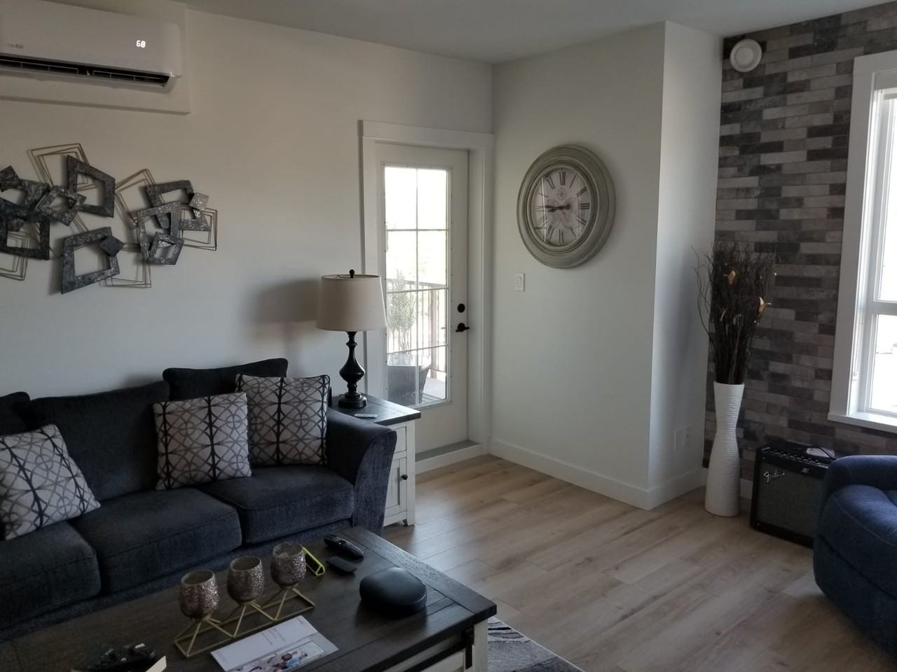 2485 Montrose Avenue #301 - Photo 4 of 17