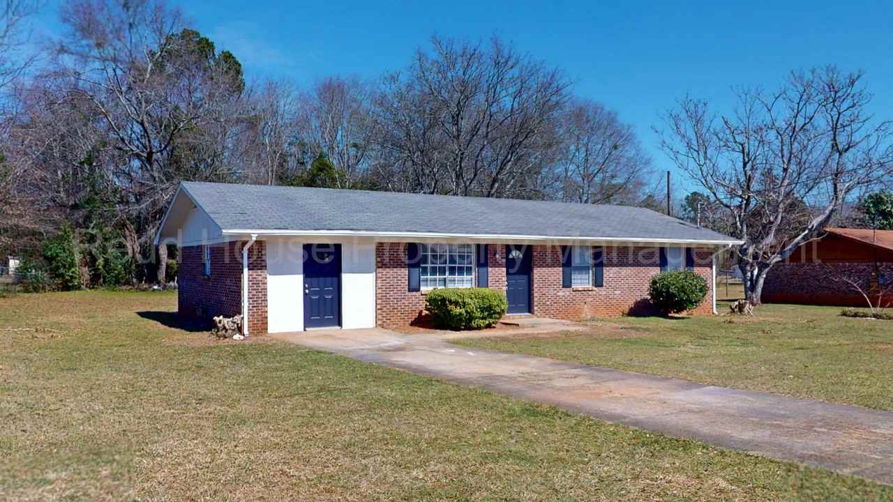 103 Sherwin St #1 - Photo 4 of 23