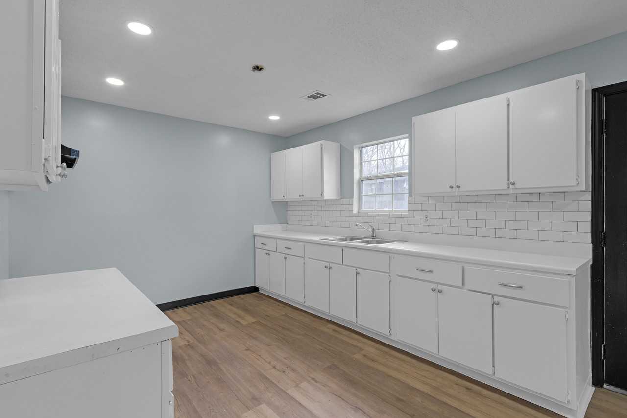 3135 Mimosa Ave #1 - Photo 5 of 13