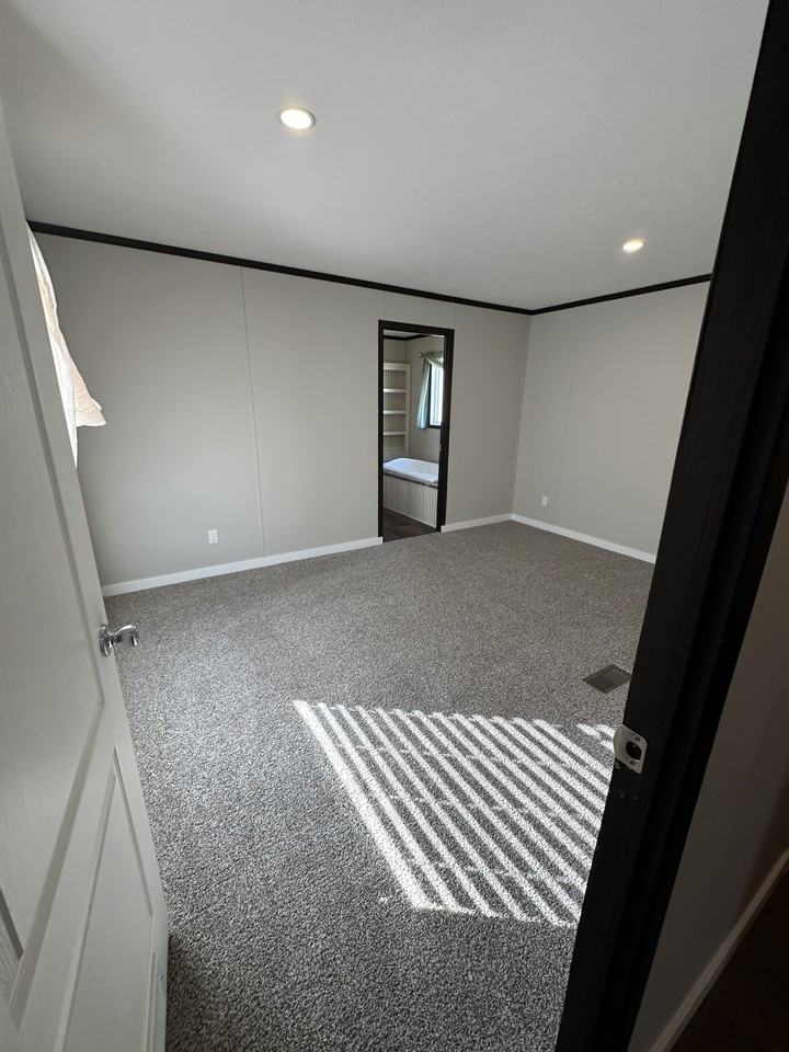 213 Sir Williams Ct #213 - Photo 7 of 11