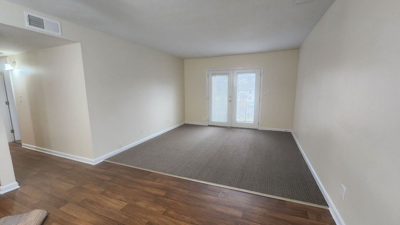 Renovated 2BR • Balcony • Washer/Dryer Hookups - Photo 7 of 22