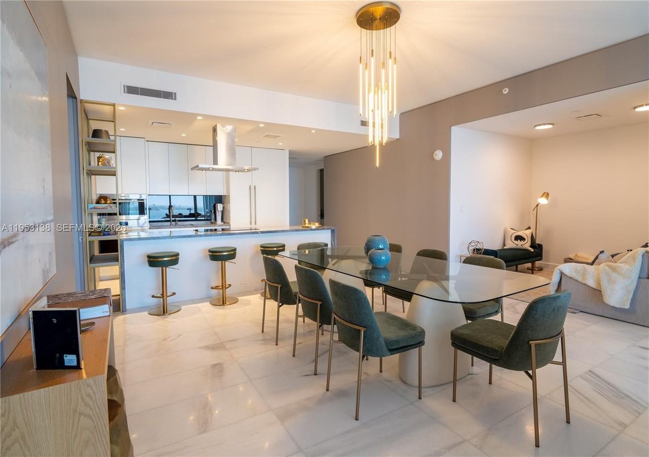 NE 26th St & Biscayne Blvd - Photo 5 of 27