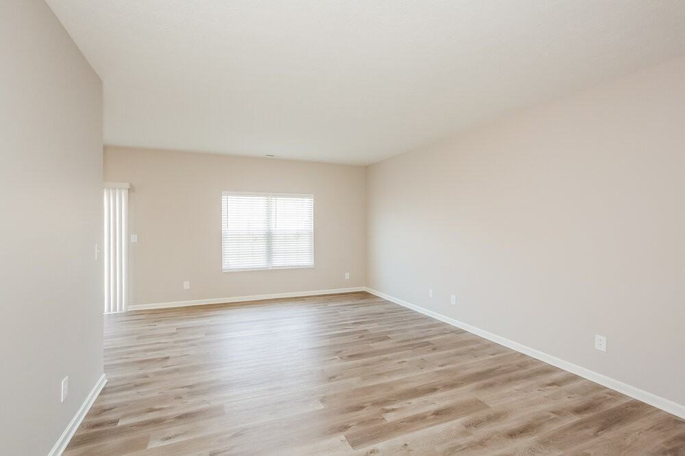 2232 Schoolmarm Dr - Photo 4 of 16