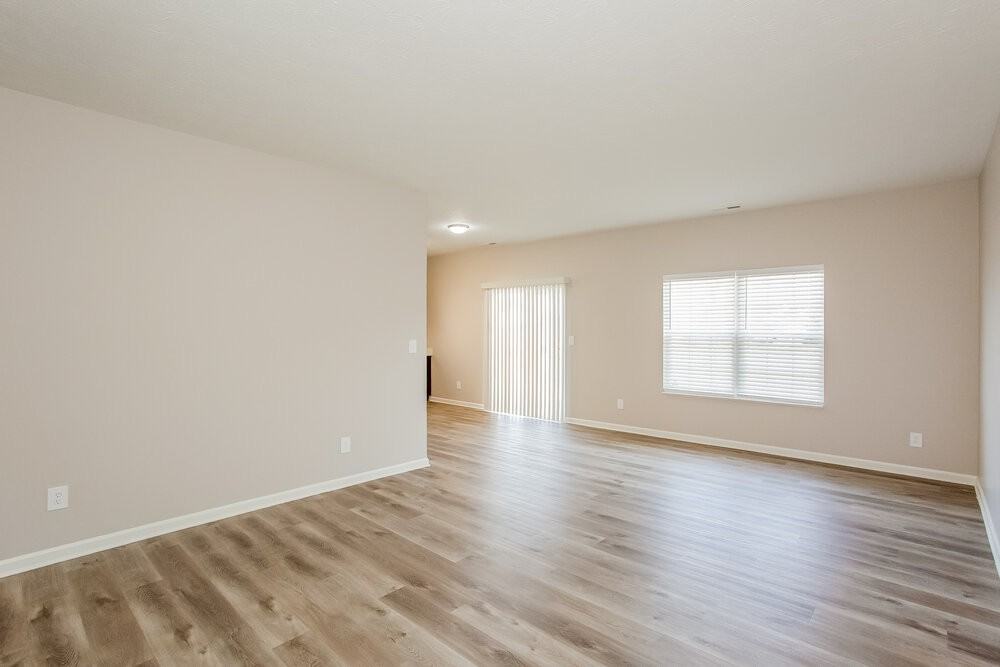 2232 Schoolmarm Dr - Photo 5 of 16