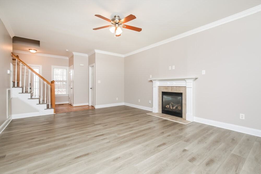 235 Manchester Trl - Photo 5 of 17