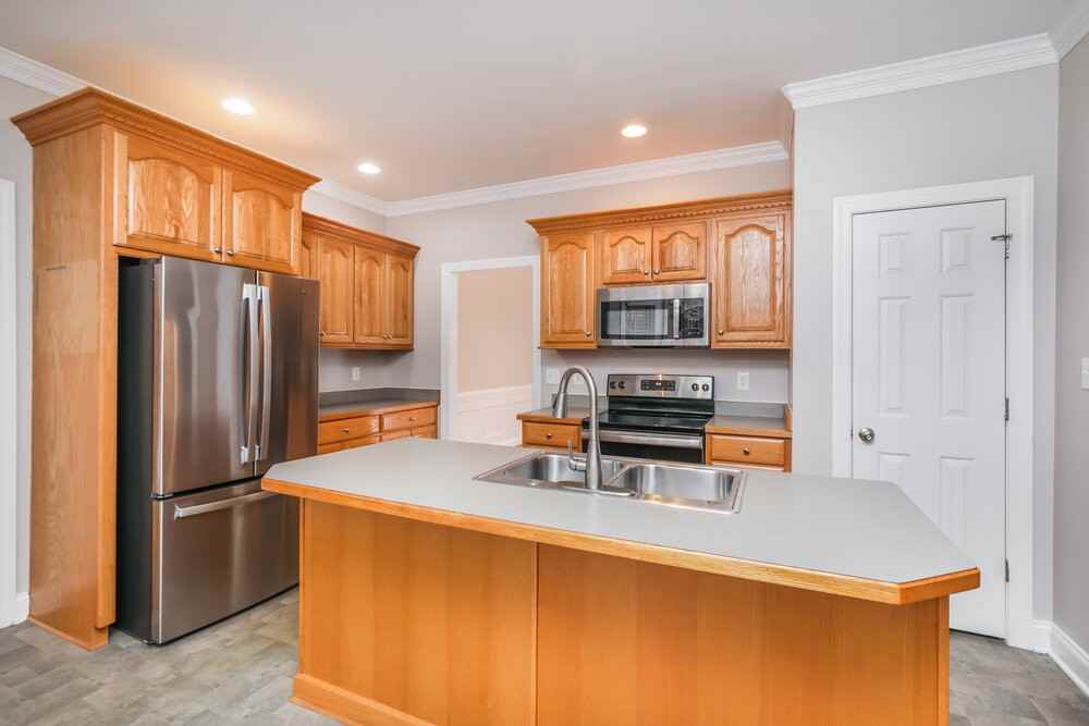 235 Manchester Trl - Photo 7 of 17