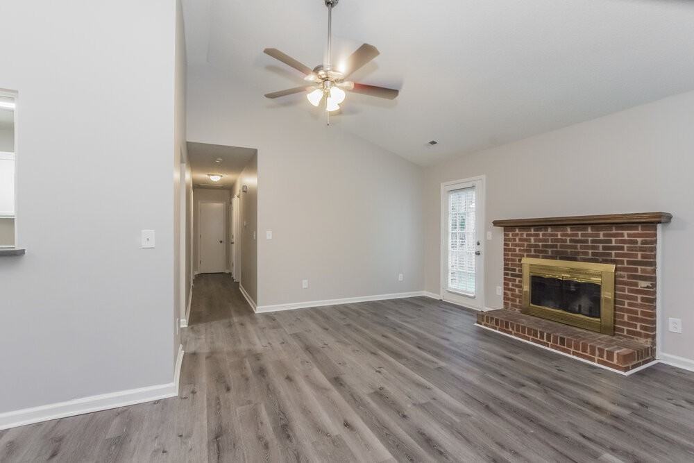 3434 Braewick Pl - Photo 3 of 16