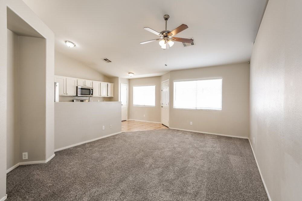 3742 Saint Peter Ct - Photo 3 of 16