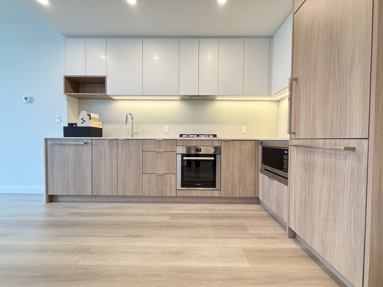 6087 Wilson Avenue - Photo 2 of 13