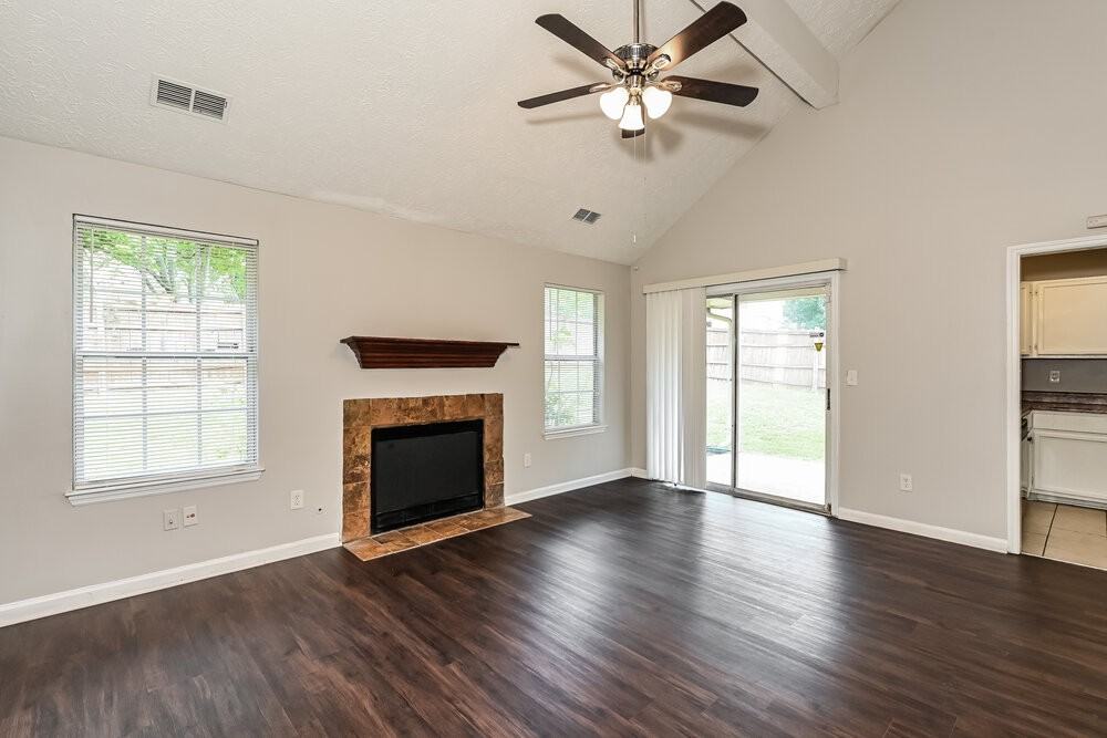 2085 Corners Circle Trce - Photo 4 of 17