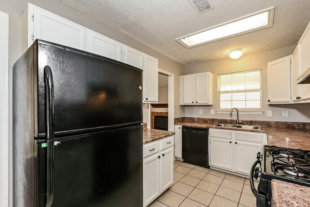 2085 Corners Circle Trce - Photo 6 of 17