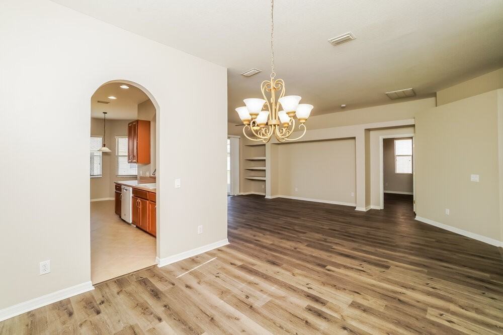 4419 Huddlestone Dr - Photo 6 of 19