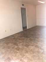 9228 Florida Blvd - Photo 1 of 1