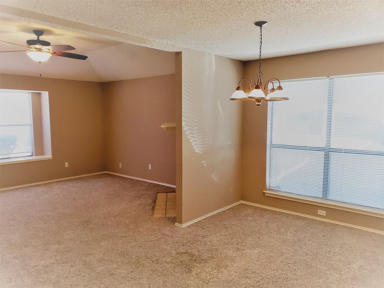 109 Glade Shadow Dr - Photo 7 of 17