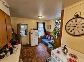 featured image of 331 Foster St