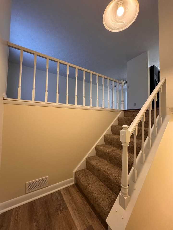 300 Pegotty Ct Ne - Photo 5 of 30