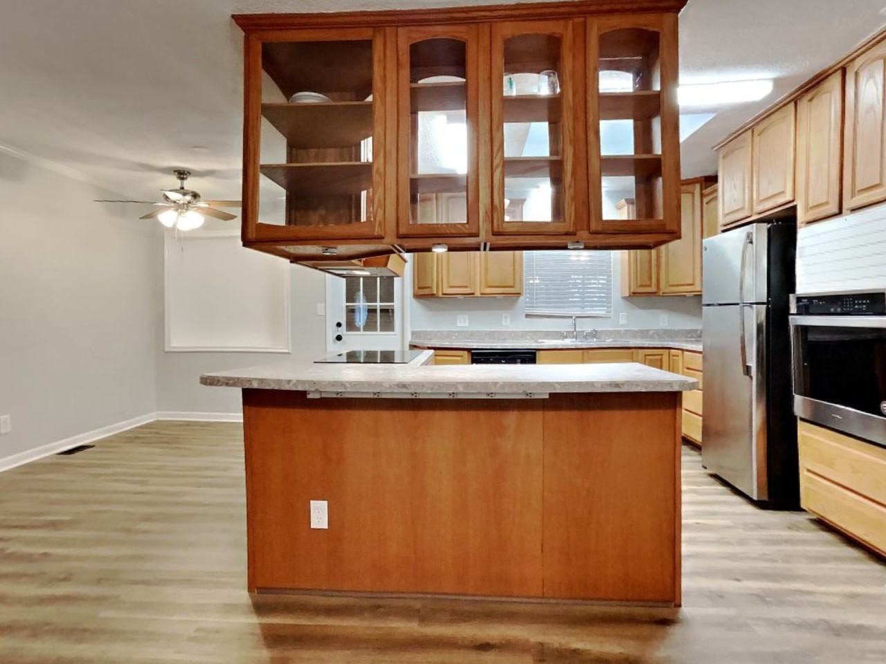 2131 Saul Dr - Photo 4 of 19