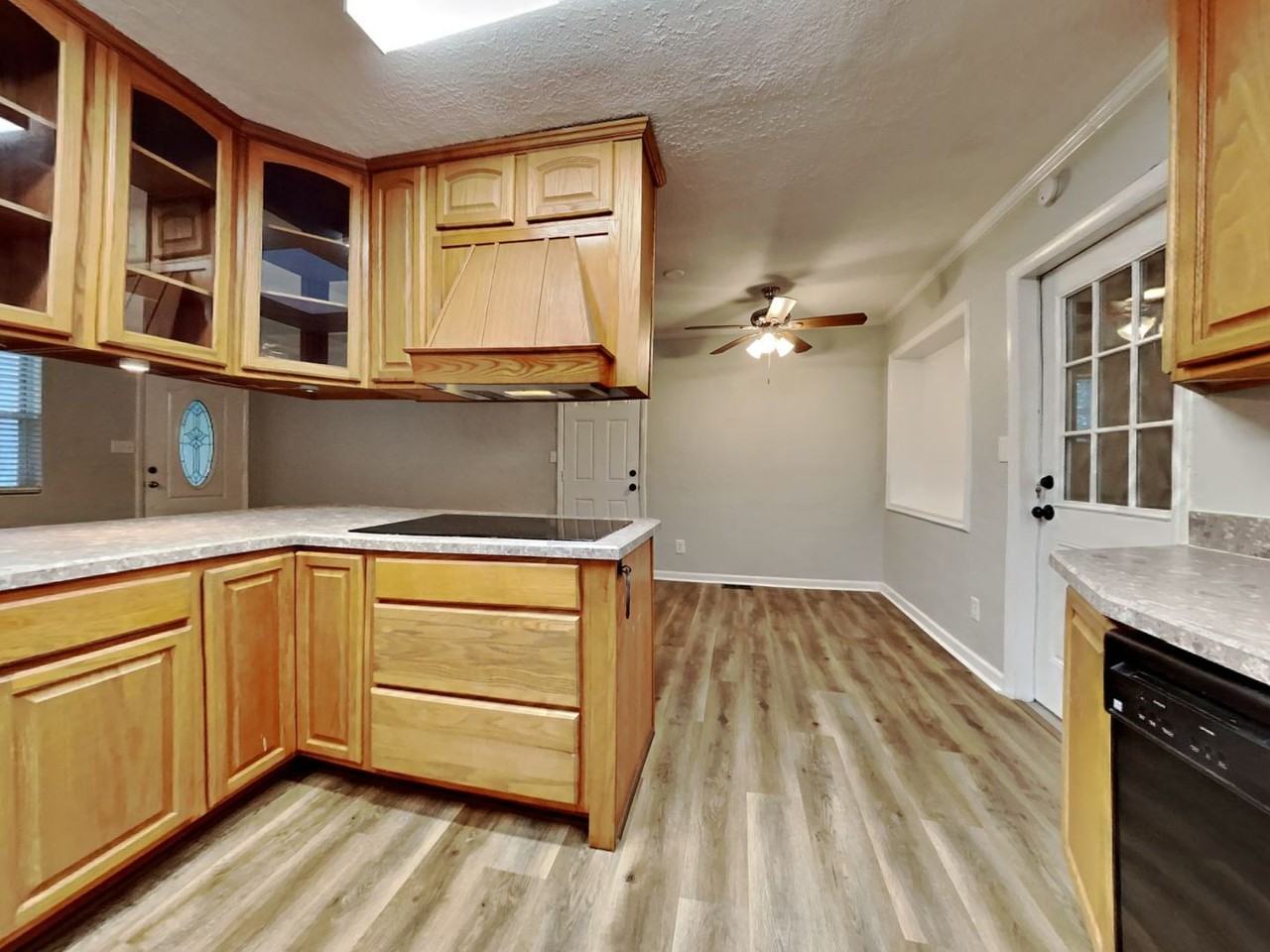 2131 Saul Dr - Photo 5 of 19