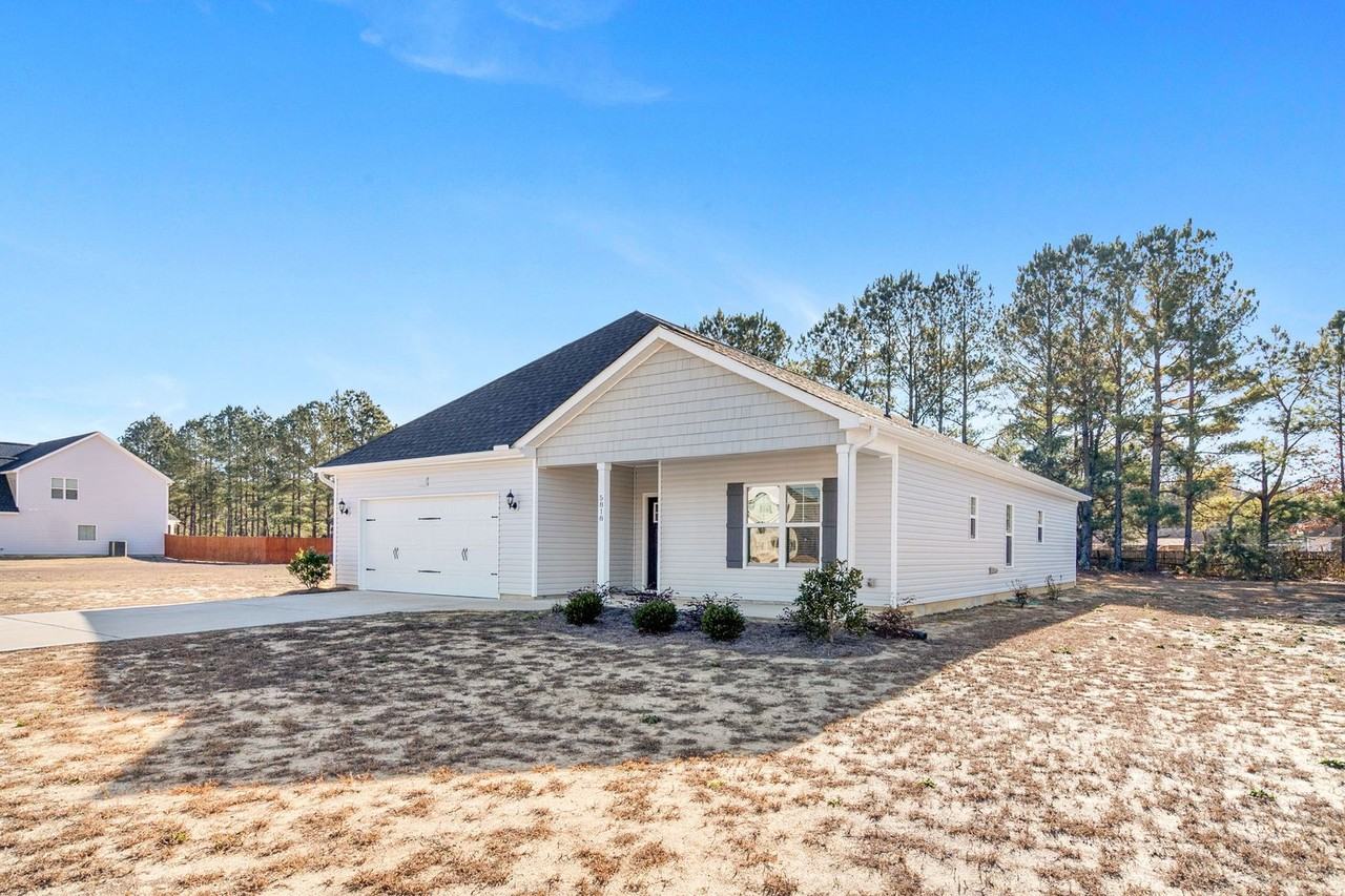 5818 James Allen Ln - Photo 3 of 38