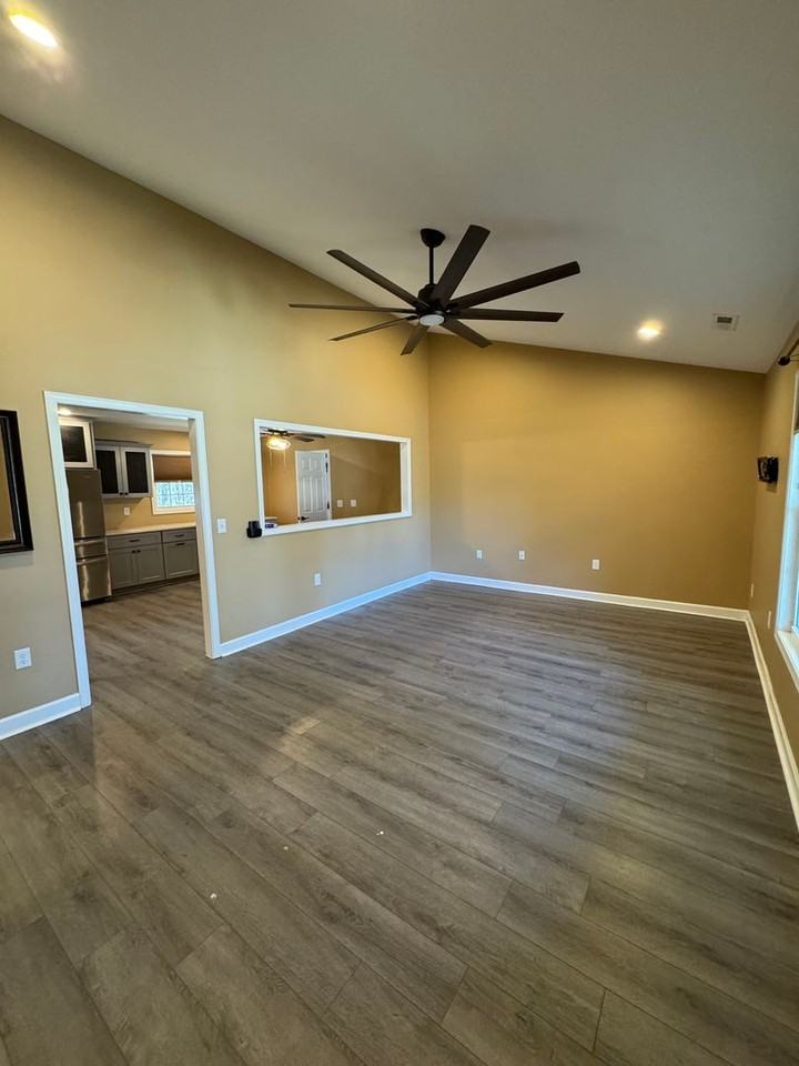 441 Motts Creek Rd - Photo 2 of 23