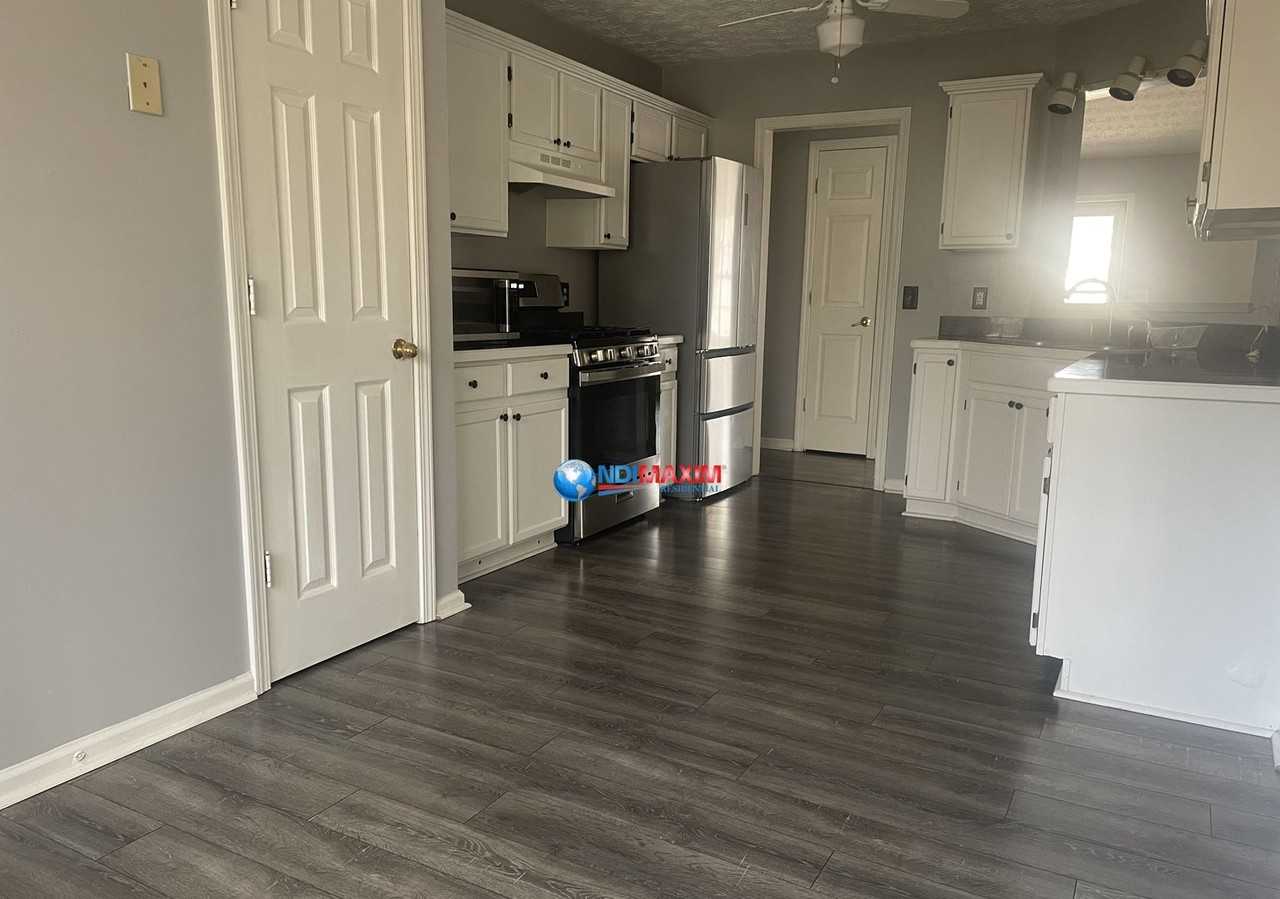 687 Bostonian Way - Photo 4 of 22