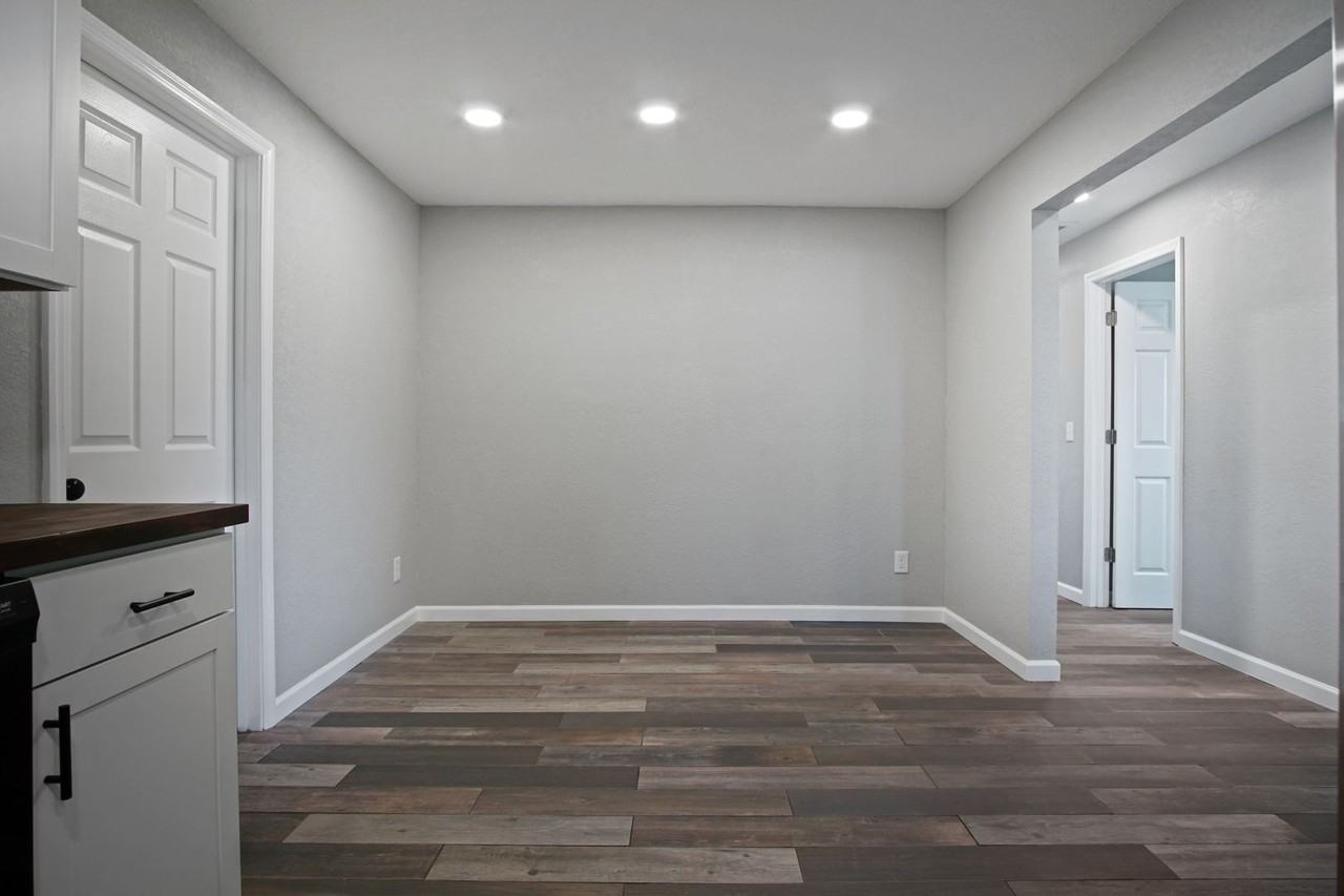 213 S Bougainvillea Ave - Photo 5 of 27