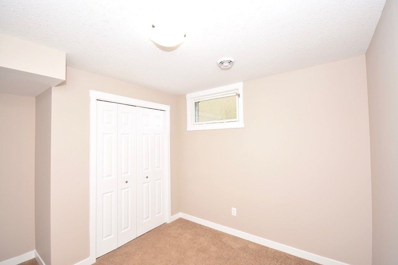8624 151 Avenue Northwest, Basement, Edmonton, Alberta, Canada, T5E 5Y2 - Photo 5 of 8