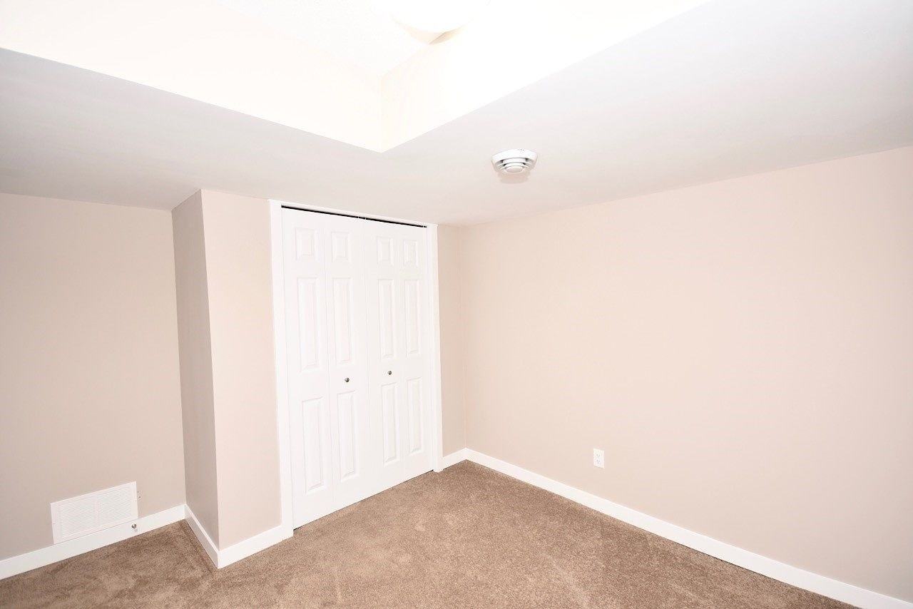 8624 151 Avenue Northwest, Basement, Edmonton, Alberta, Canada, T5E 5Y2 - Photo 6 of 8