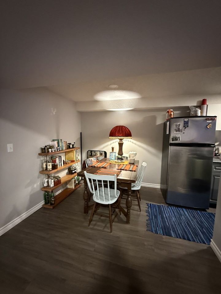 29 McIlwraith Crescent - Photo 7 of 11